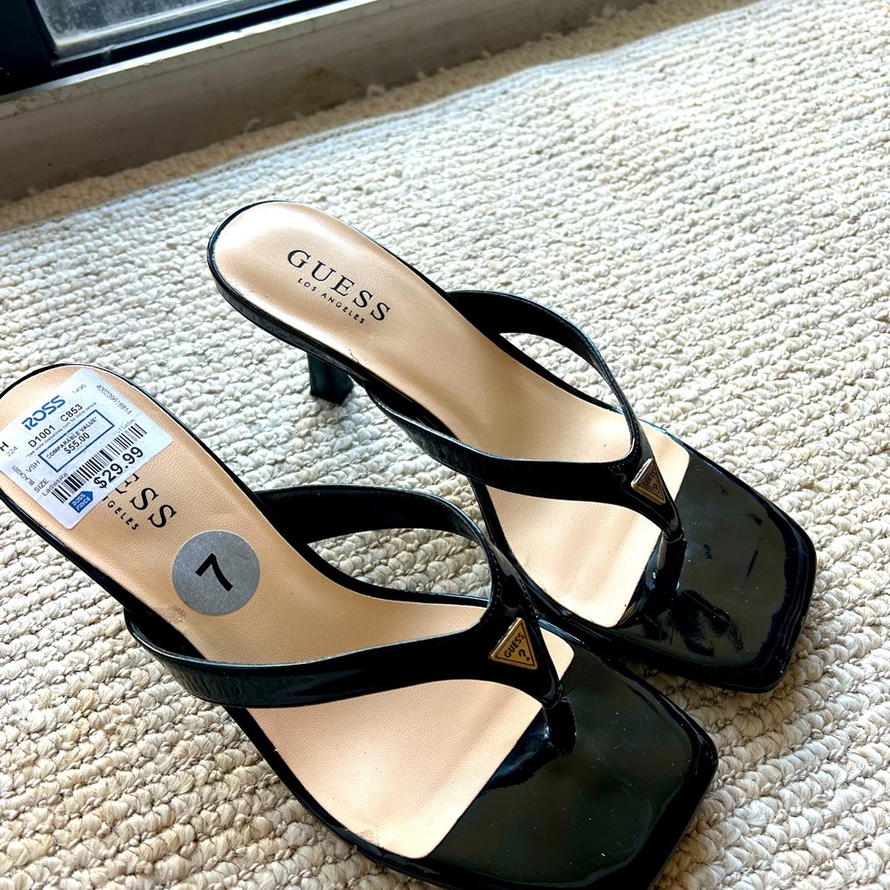 Guess sandals